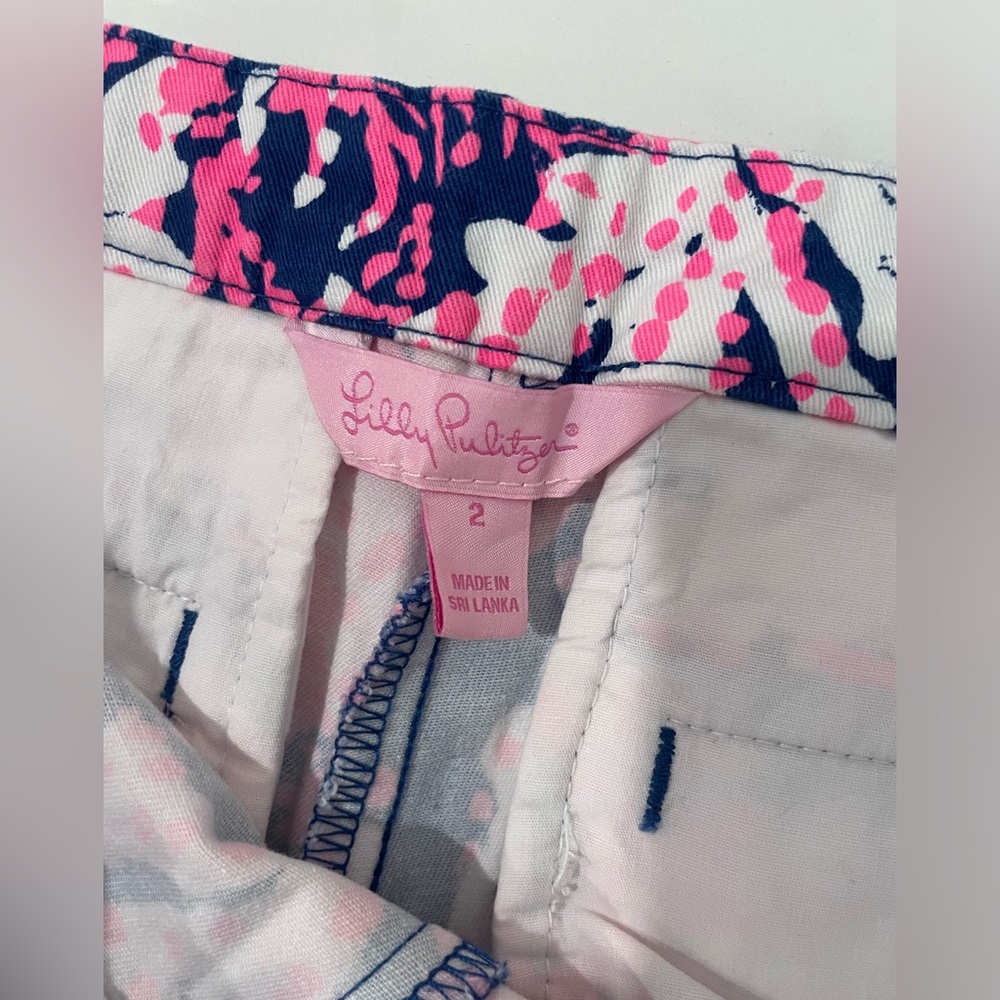 Lilly Pulitzer Women’s Size 2 shorts Beyond the Sea - Picture 4 of 4